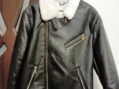 Geaca fit barbati cu blana alba – noua, doar probata!